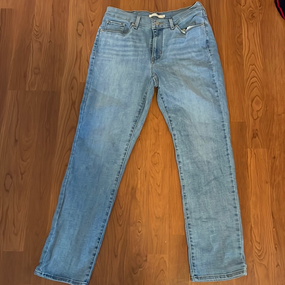 Levi’s Straight Jeans